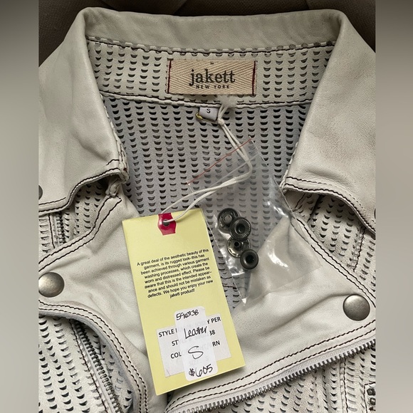 Jakett New York Josey Perforated Washed Leather Moto Biker Jacket Size S NWT - Picture 7 of 11
